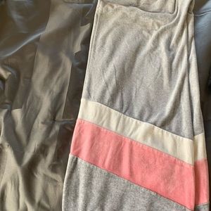 Juicy Couture velour lounge pants